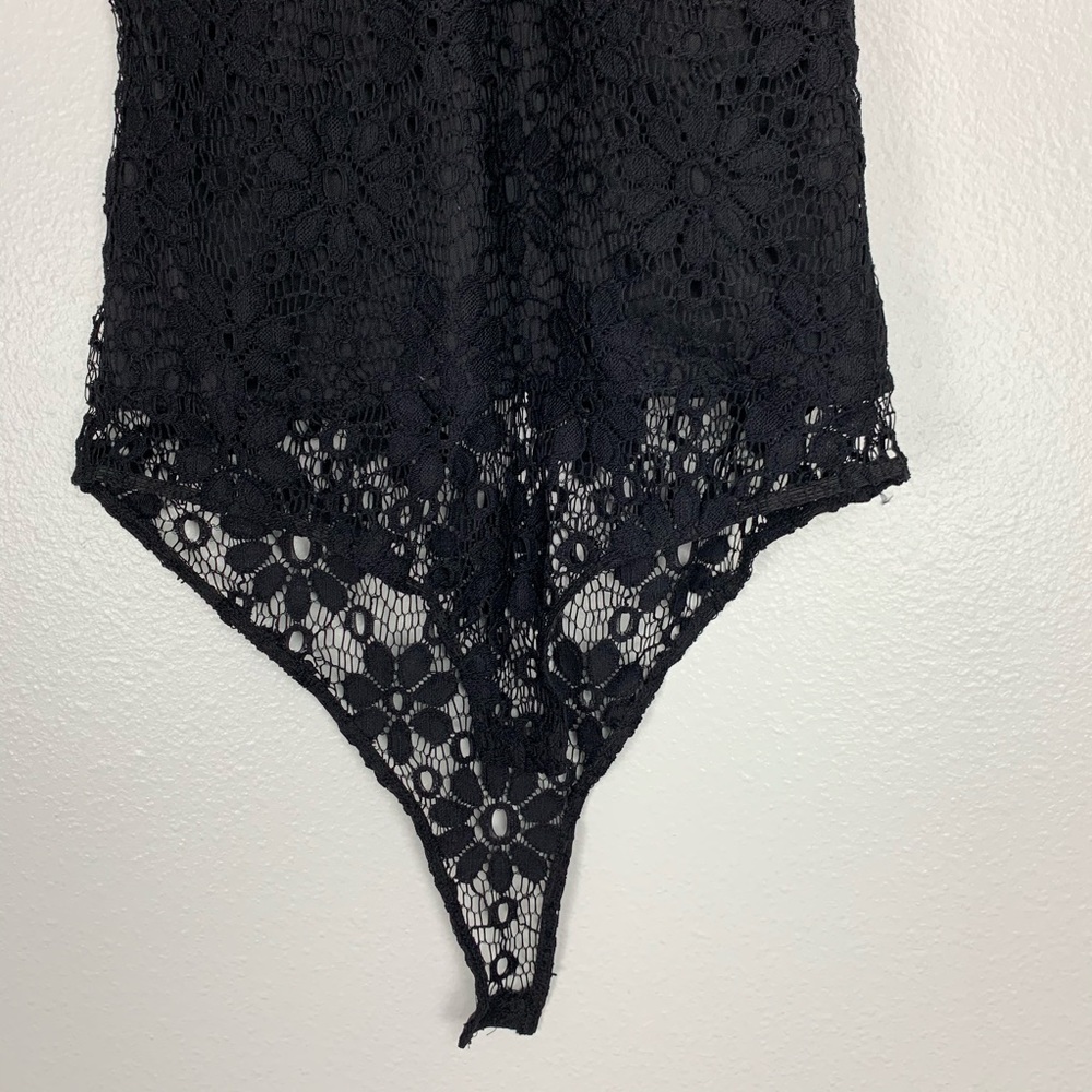 PAPAYA BLACK LACE BODYSUIT - Picture 3 of 6